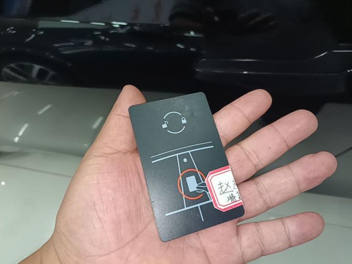 Model Y 2023 RWD photo 8