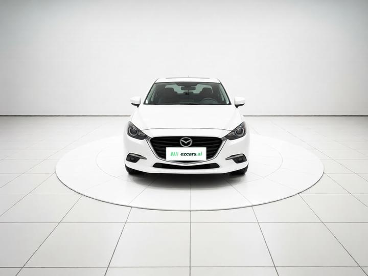 3 Axela 2019 Hatchback 1.5L AT Comfort China VI photo 2