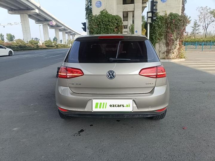 Golf 2016 1.6L AT Comfort photo 3