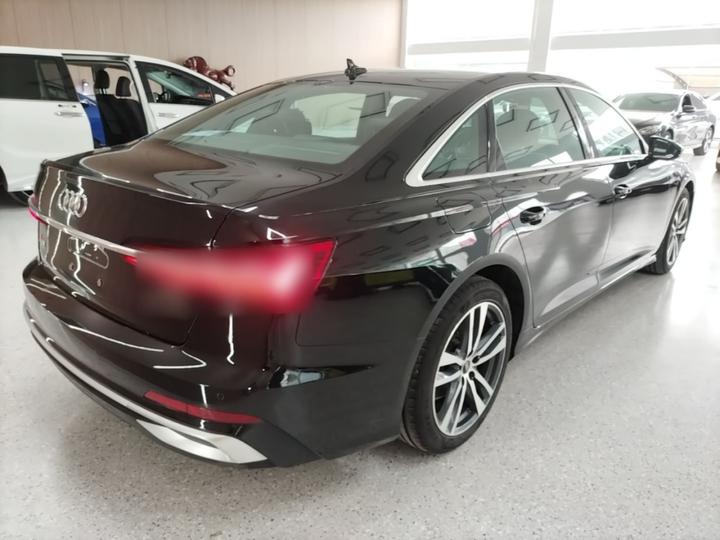 A6L 2024 40 TFSI Luxury Dynamic photo 4