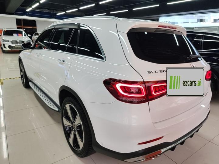 GLC 2020 GLC 300 L 4MATIC Luxury photo 4