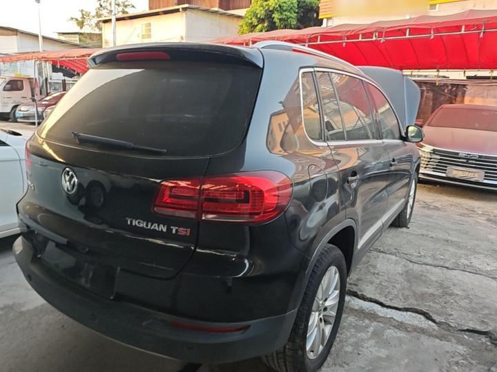Tiguan 2015 1.8TSI AT RWD Luxury photo 6