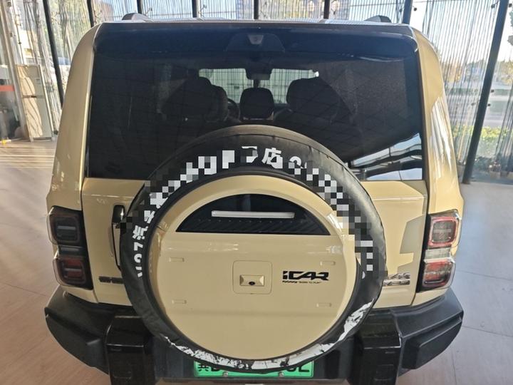 iCAR V27 2026 200KM AWD 700 photo 3