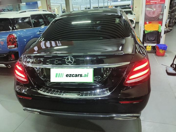 E-Class 2020 E 300 L Fashion photo 3