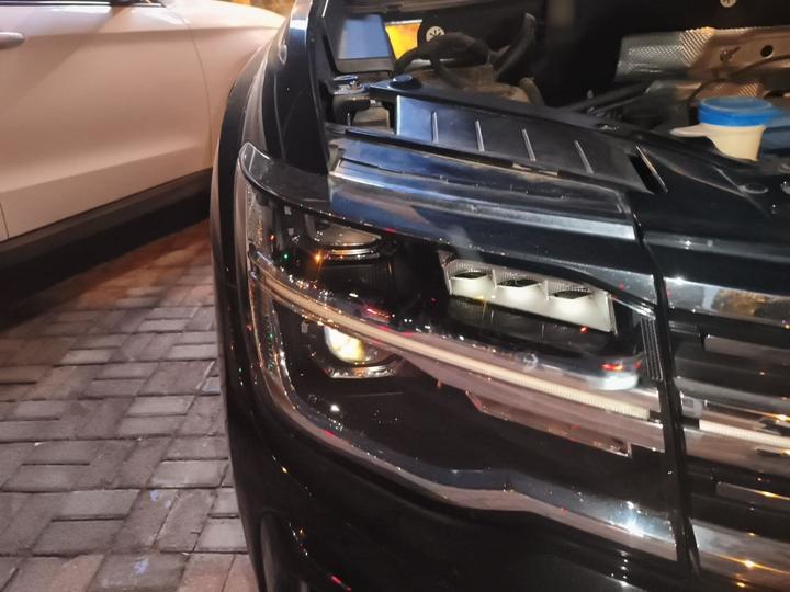 Teramont X 2023 380TSI AWD Luxury photo 7