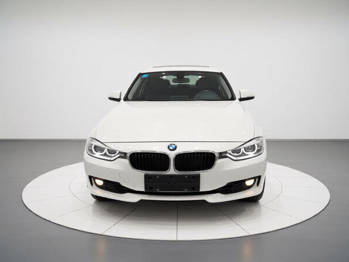3 Series 2015 320i Fashion photo 2