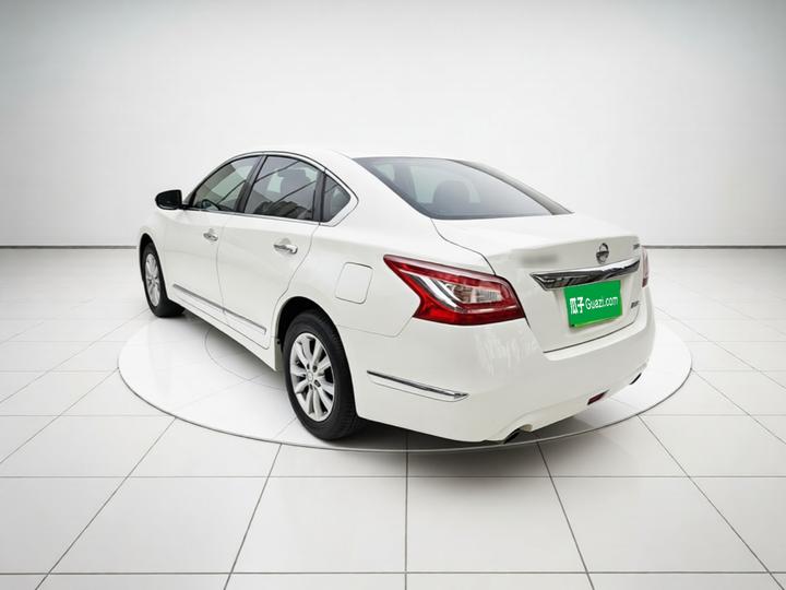 Teana 2013 2.0L XL Comfort photo 4