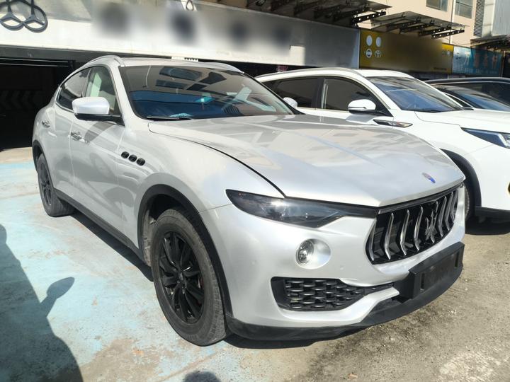 Levante 2016 3.0T Standard photo 3