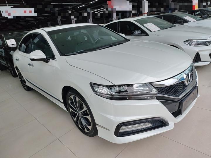 Spirior 2015 2.0L Premium photo 3