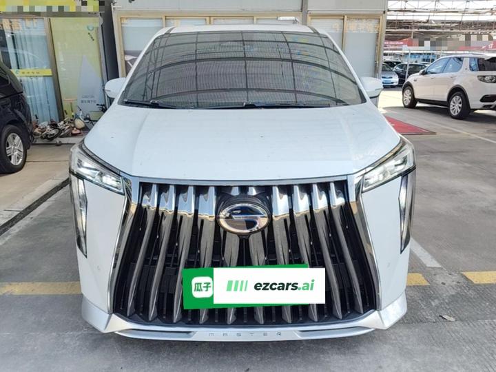 GAC Trumpchi M8 2023 Hybrid photo 2