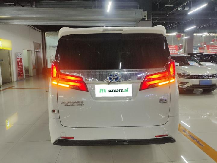 Alphard 2019 Hybrid 2.5L Premium photo 3
