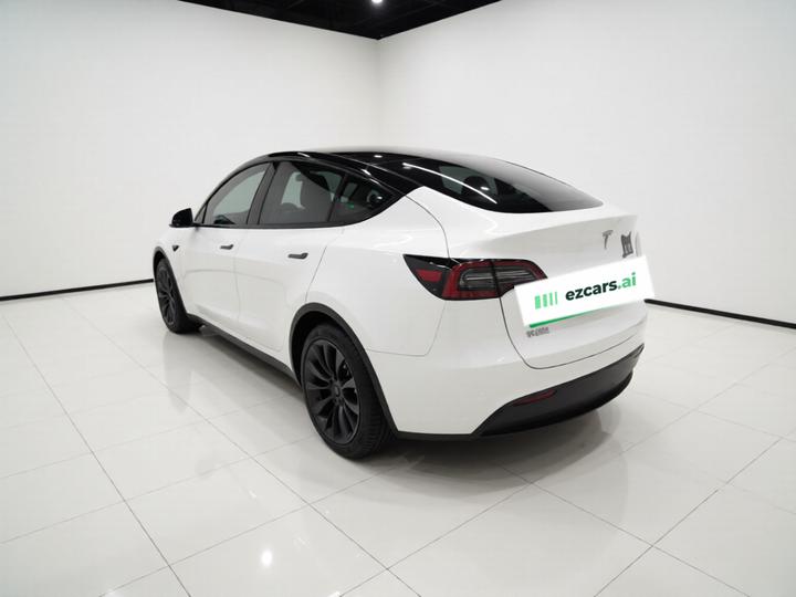 Model Y 2023 RWD photo 4