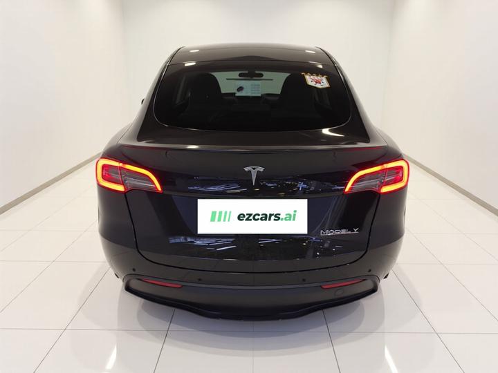 Model Y 2022 Performance AWD photo 3