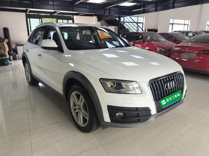 Q5 2017 Plus 40 TFSI Tech photo 3