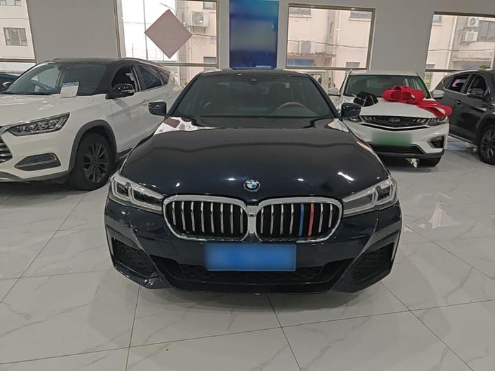 5 Series 2022 Facelift 525Li M Sport Package photo 2