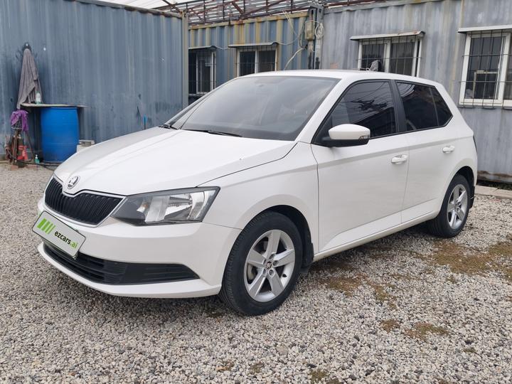 Fabia 2017 1.4L AT