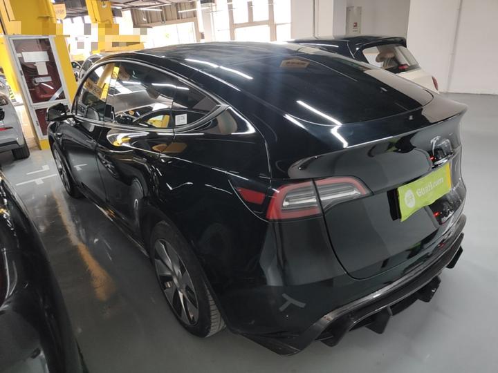 Model Y 2022 Facelift RWD photo 4