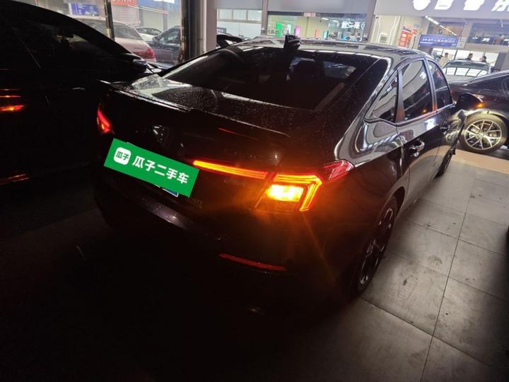 Civic 2022 240TURBO CVT photo 4