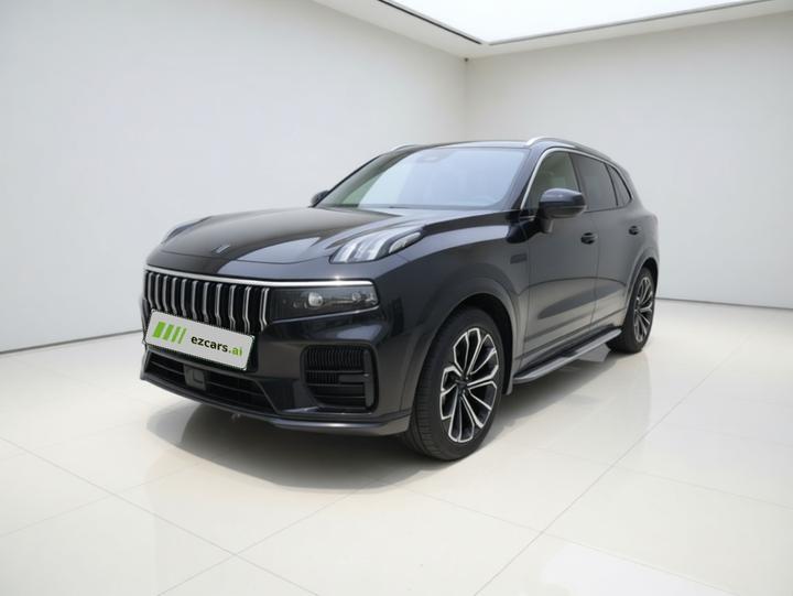 09 EM-P 2023 2.0TD EM-P AWD Executive 5-Seater