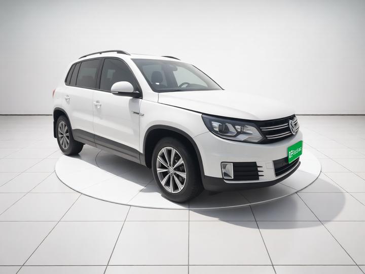 Tiguan 2015 1.8TSI AT AWD photo 3