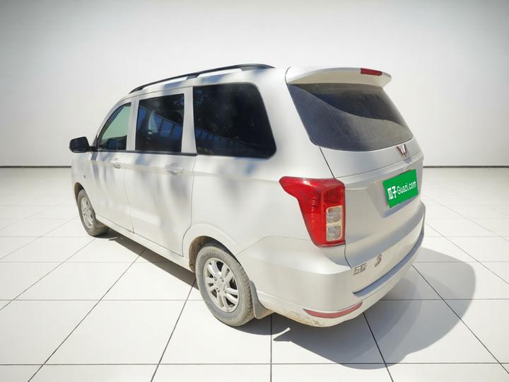 Wuling Hongguang 2018 1.5L S Standard L2B photo 4
