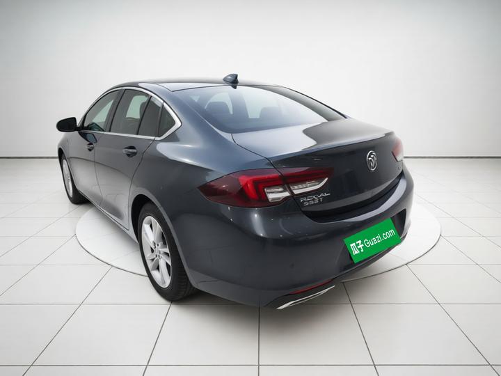 Regal 2020 552T Elite photo 4