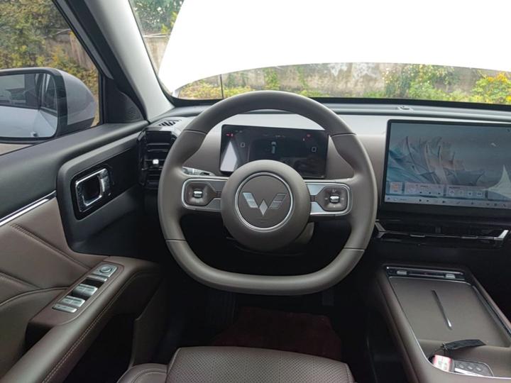 560 EV 2026 EV 500km Luxury photo 6