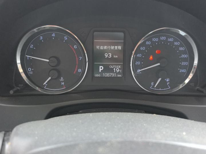 Corolla 2018 1.2T S-CVT GL-i photo 2