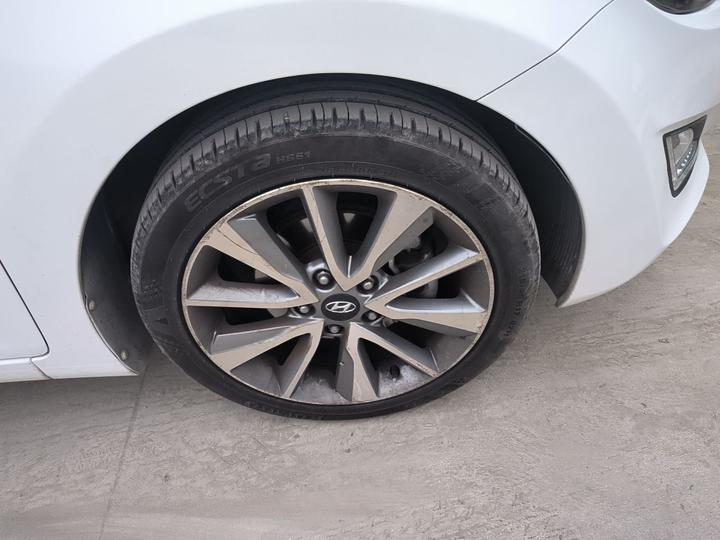 Elantra 2015 1.6L AT Premium photo 8