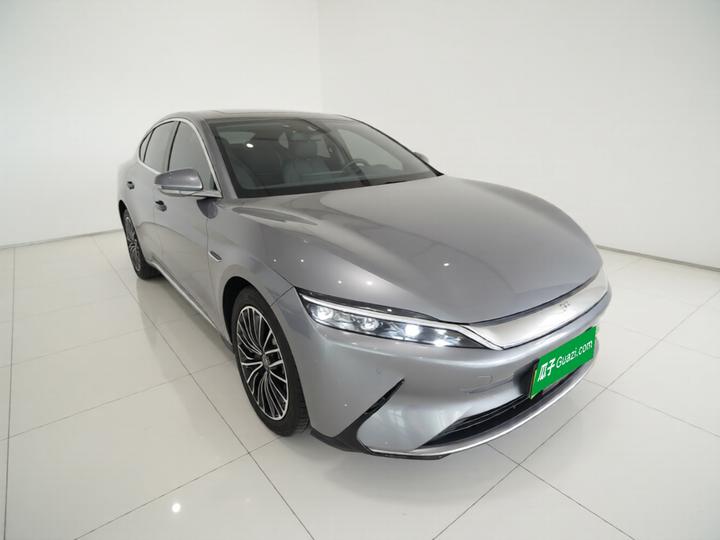 Han 2021 EV Standard Range Luxury photo 3