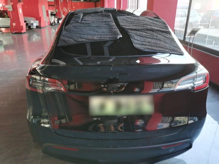 Model Y 2021 Long Range AWD photo 3