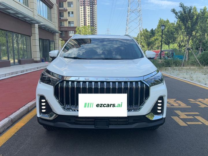X90 PLUS 2024 1.6TD DCTPRO 5-Seater photo 2