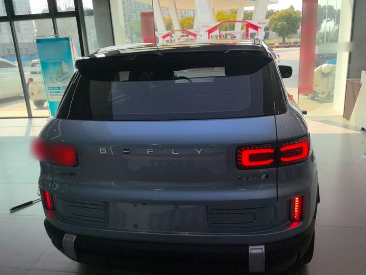 Geely icon 2023 1.5TD photo 3