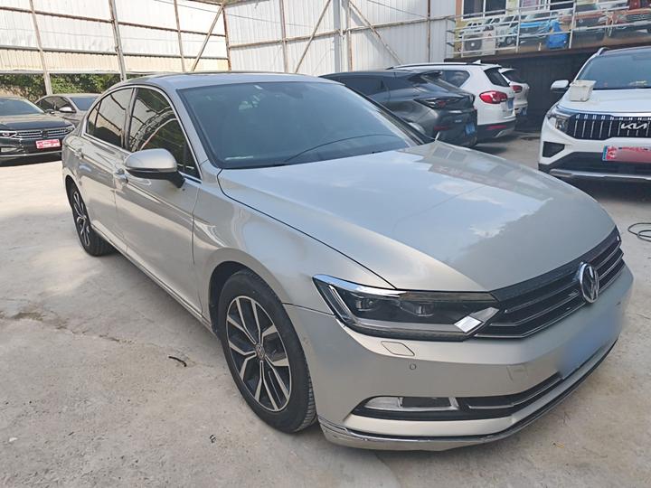Magotan 2017 330TSI DSG Premium photo 3