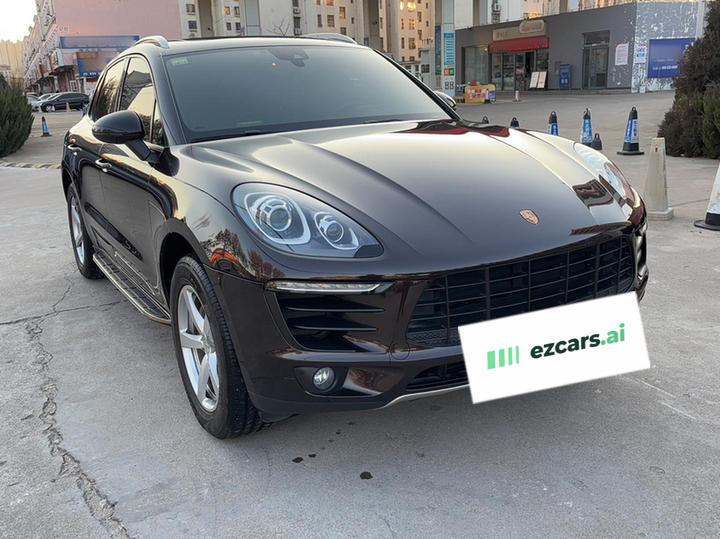 2017 Macan 2.0T photo 3