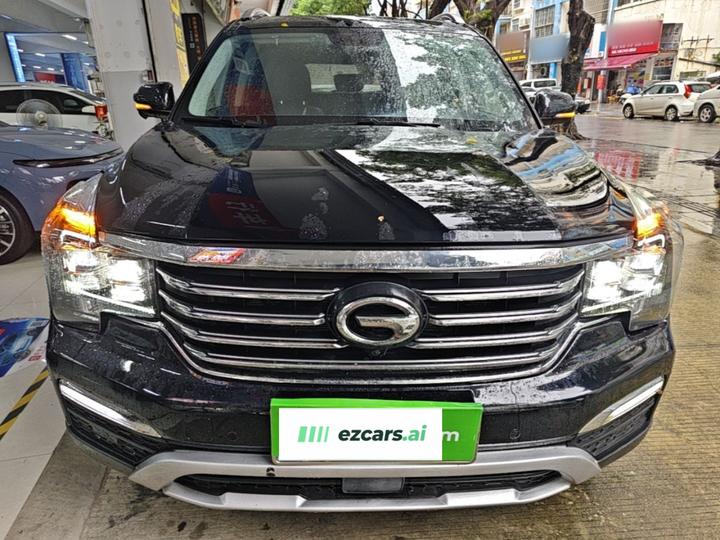 GAC Trumpchi GS8 2017 320T RWD Luxury Connected 7-Seater photo 2
