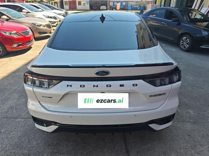Mondeo 2022 EcoBoost 245 ST-Line photo 3