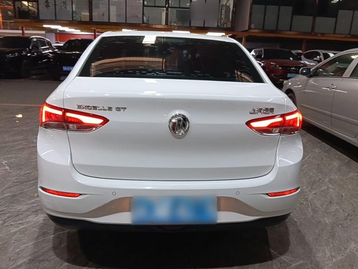 Excelle 2021 1.3T AT Mild Hybrid Elite photo 3