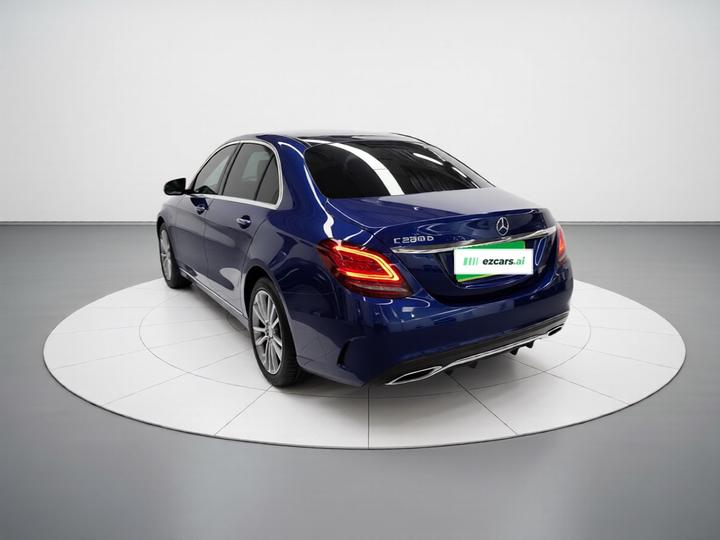 C-Class 2021 C 260 L Sport photo 4