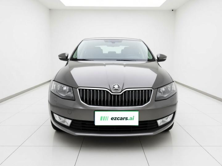 Octavia 2016 1.6L AT photo 2