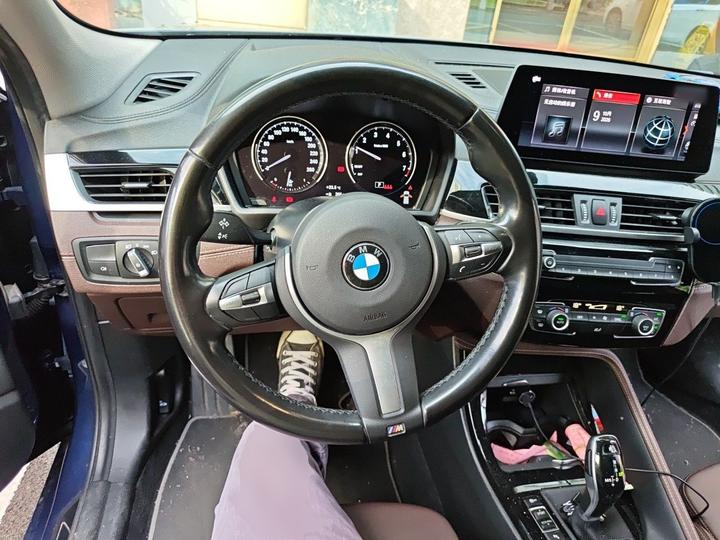 X2 2022 sDrive25i M Sport Package photo 7