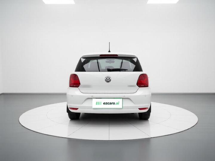 Polo 2014 1.4L MT Comfort photo 5