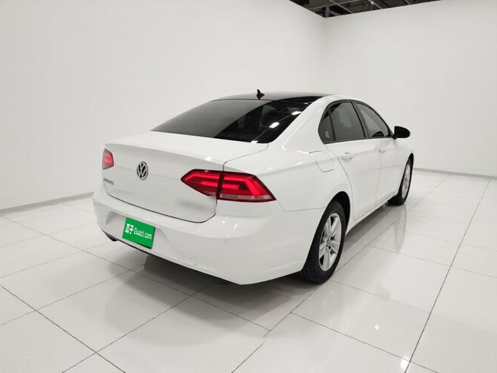 Lamando 2018 230TSI DSG photo 6