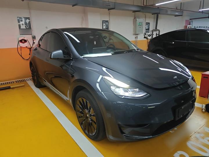 Model Y 2022 RWD photo 3