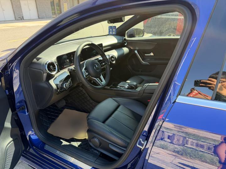A-Class 2020 Facelift A 200 L Sport Dynamic photo 6