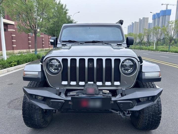 Wrangler 2021 2.0T 4-Door photo 2