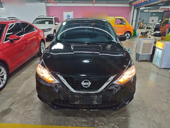 Sylphy 2024 Classic 1.6XE CVT Comfort photo 2