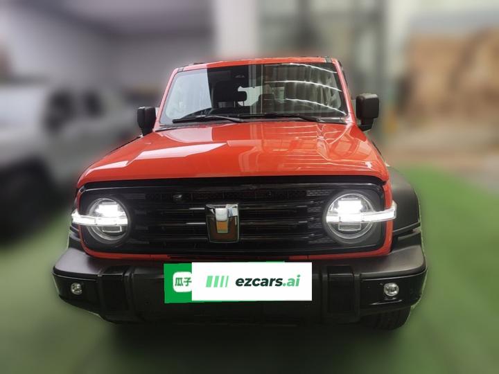 300 EV 2025 Hi4-T 37.1kWh photo 2