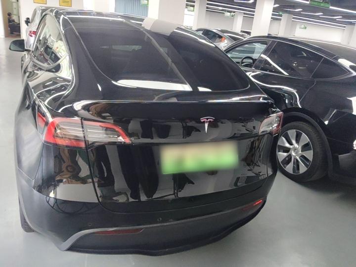 Model Y 2022 Facelift Long Range AWD photo 3