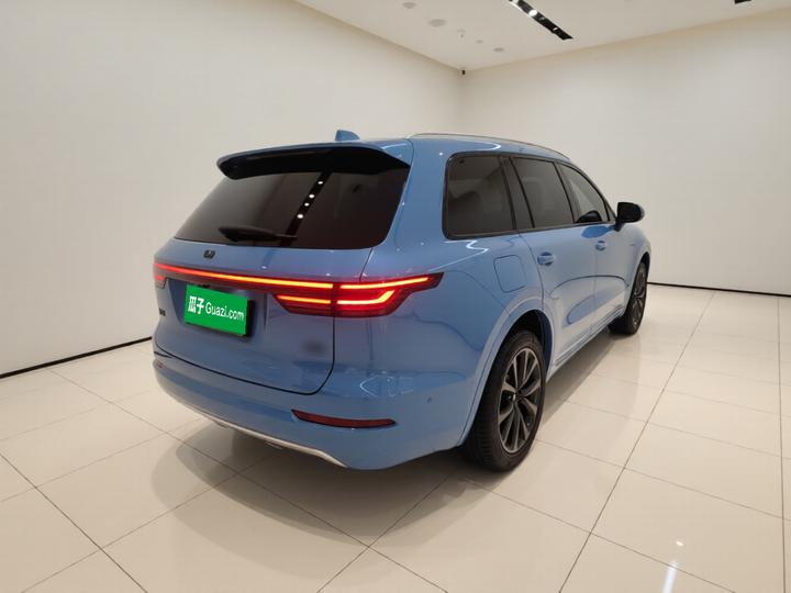 Li Auto ONE 2021 EREV 6-Seater photo 6